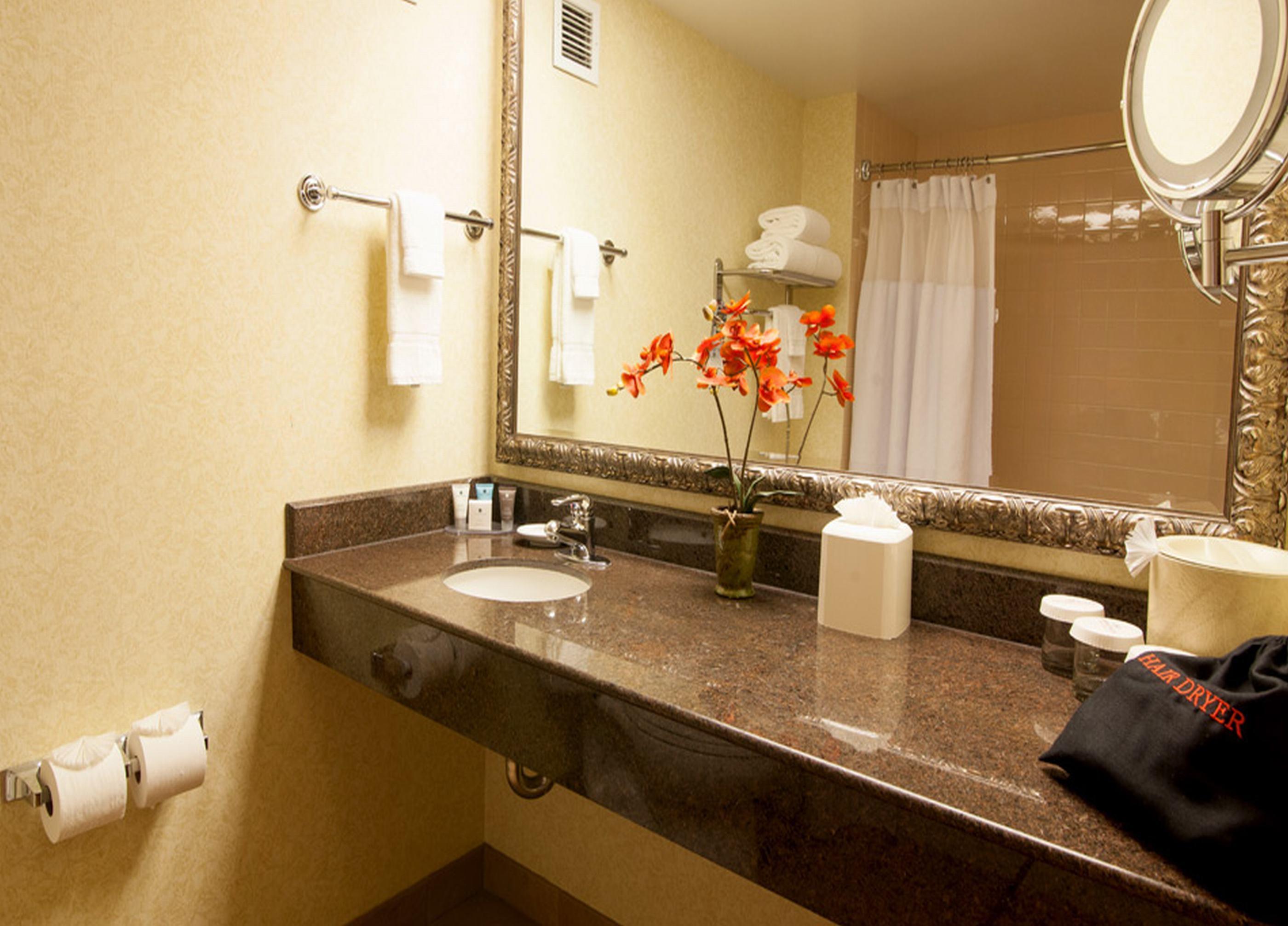 Delta Hotels By Marriott Anaheim Гардън Гроув Стая снимка