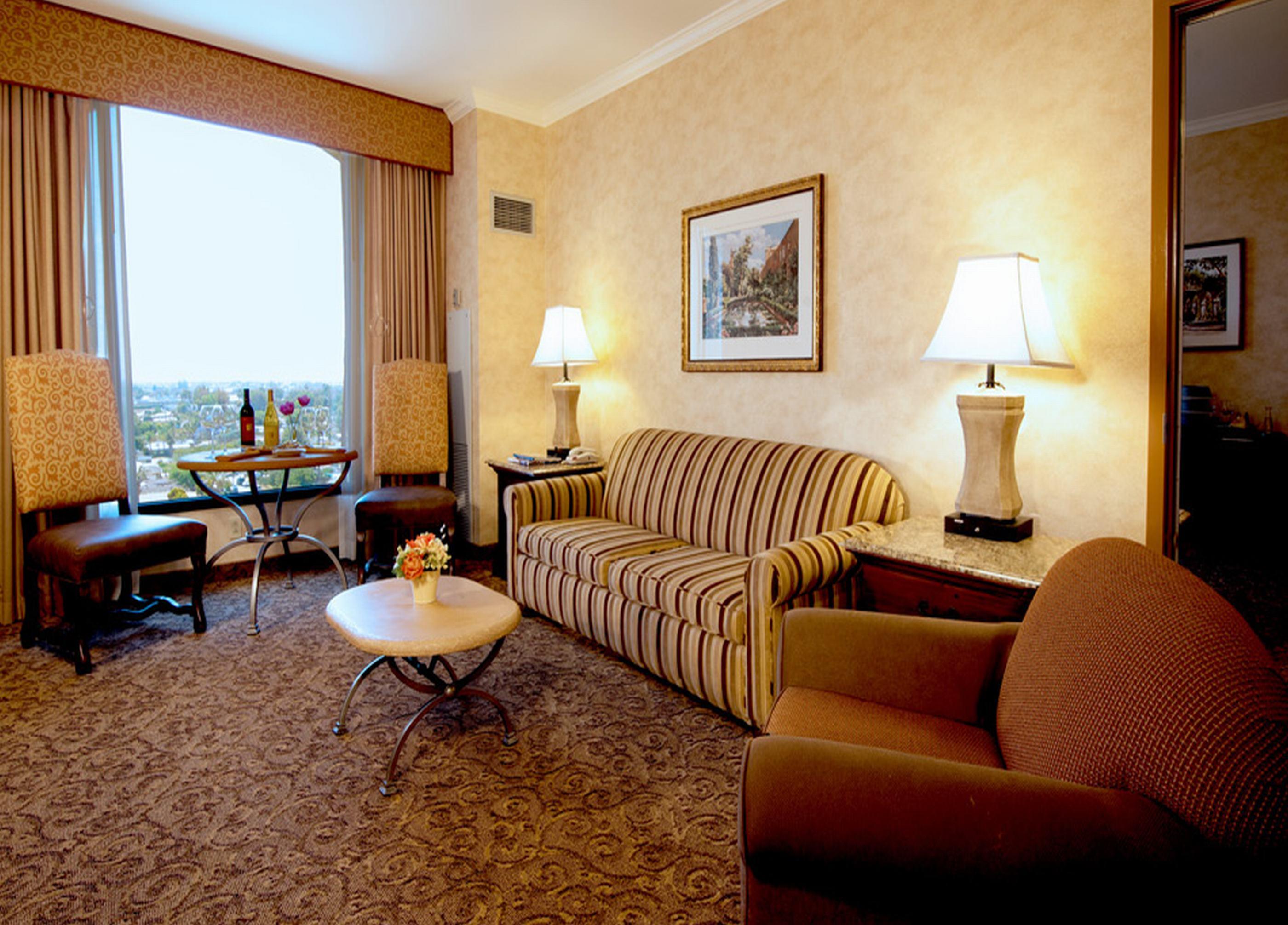 Delta Hotels By Marriott Anaheim Гардън Гроув Екстериор снимка