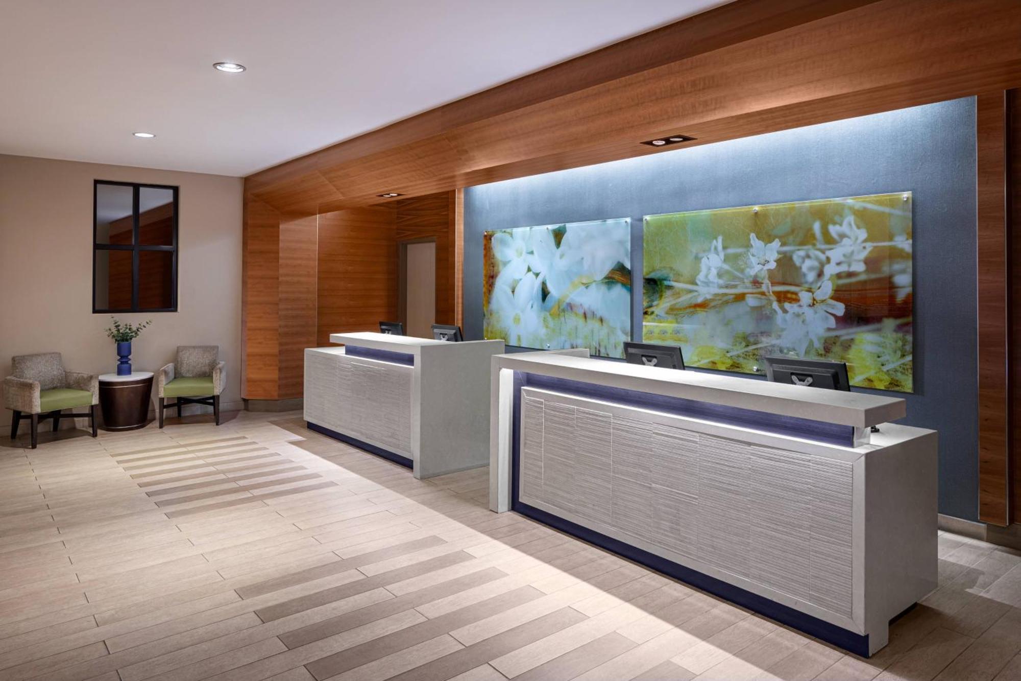 Delta Hotels By Marriott Anaheim Гардън Гроув Екстериор снимка